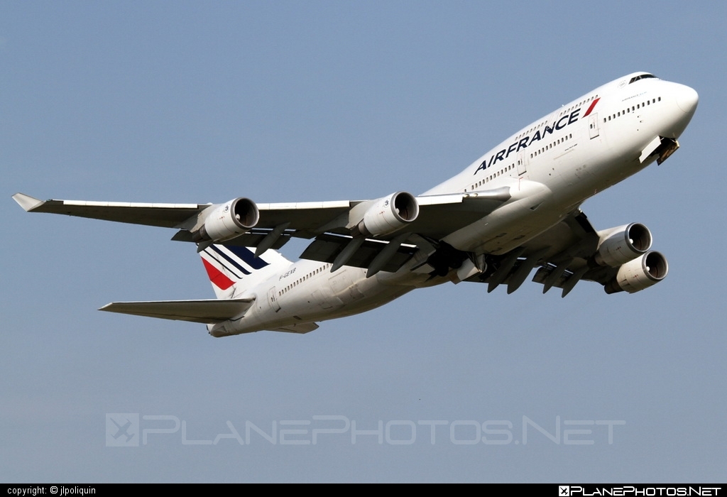 F-GEXB - Boeing 747-400 operated by Air France taken by jlpoliquin