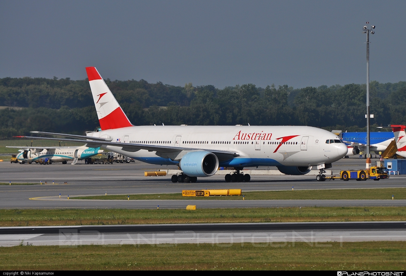 Boeing 777-200ER - OE-LPB operated by Austrian Airlines #b777 #b777er #boeing #boeing777 #tripleseven