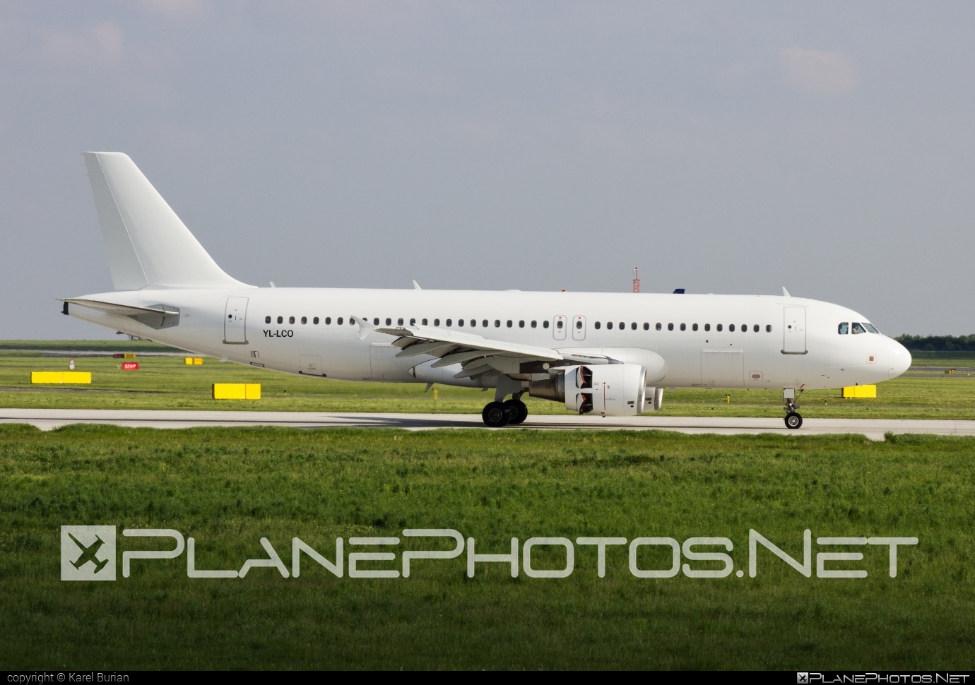 Airbus A320-214 - YL-LCO operated by SmartLynx Airlines #a320 #a320family #airbus #airbus320