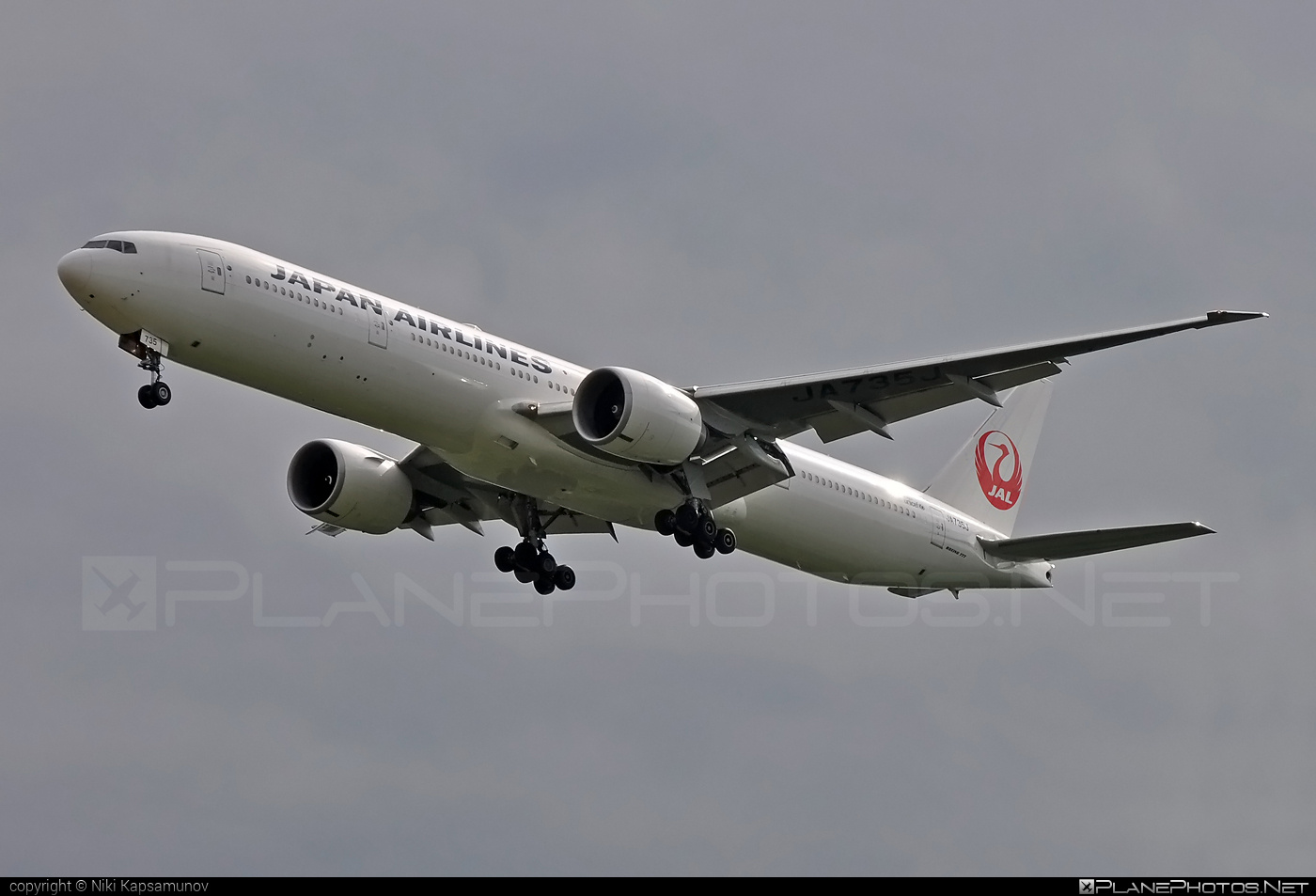 Boeing 777-300ER - JA735J operated by Japan Airlines (JAL) #b777 #b777er #boeing #boeing777 #tripleseven