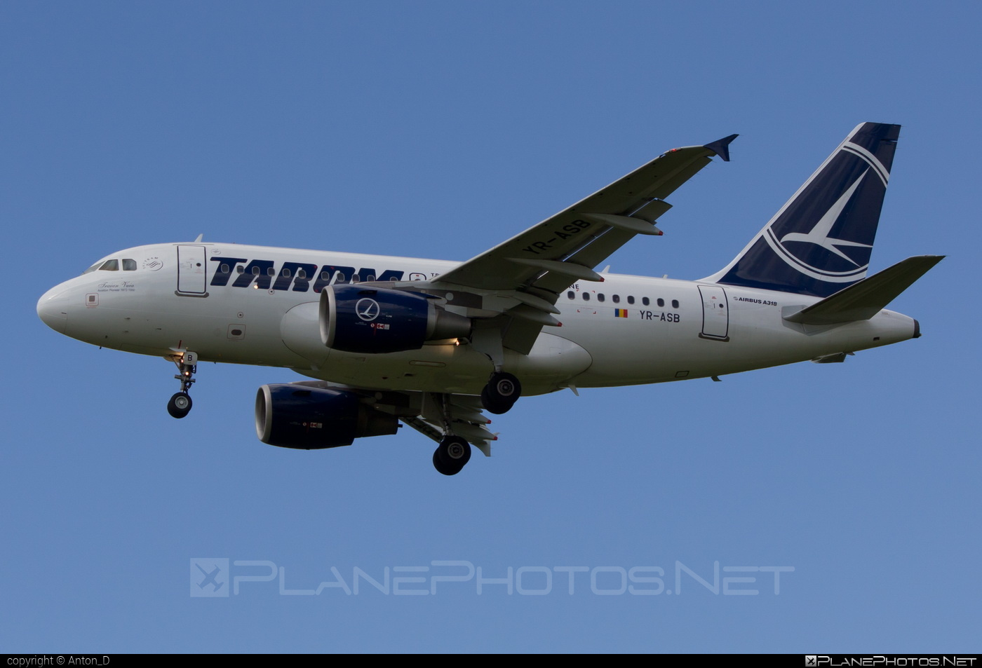 Airbus A318-111 - YR-ASB operated by Tarom #a318 #a320family #airbus #airbus318