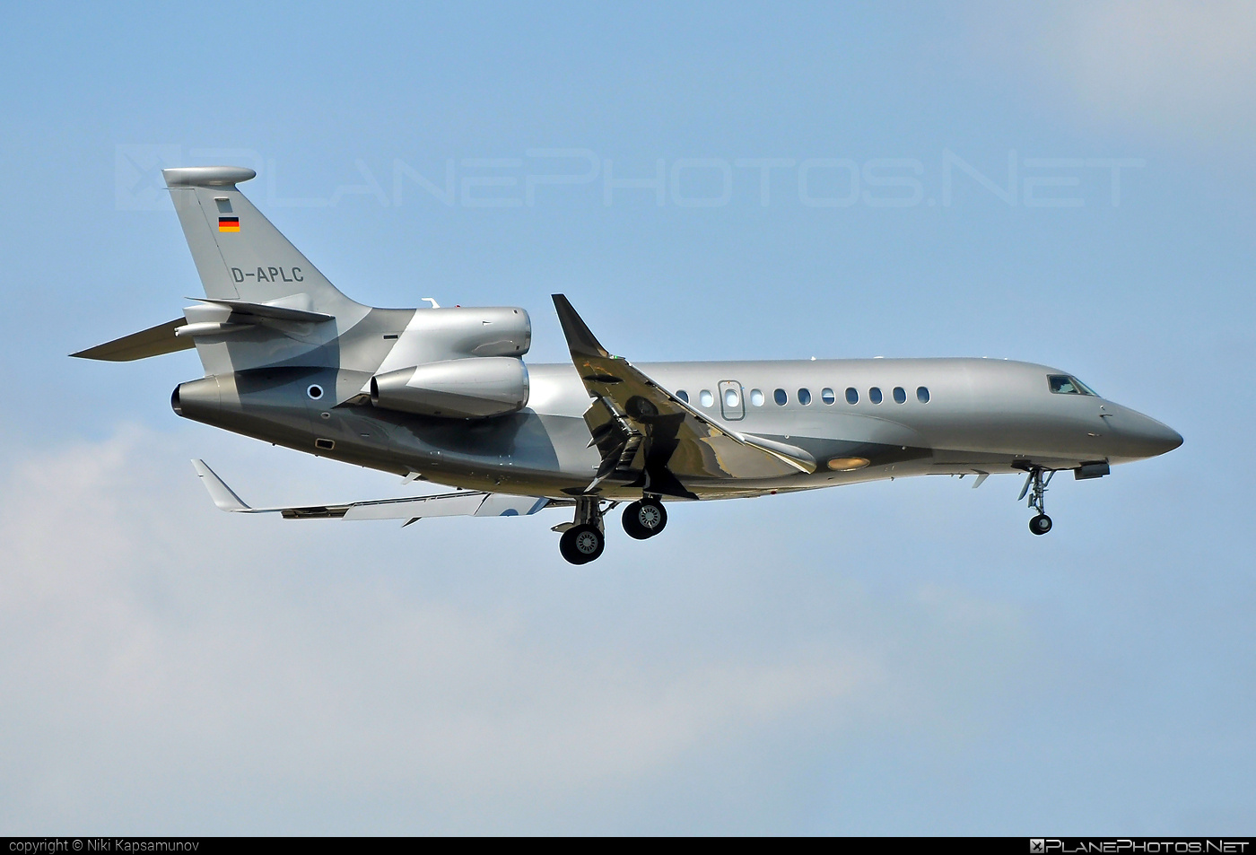 Dassault Falcon 7X - D-APLC operated by ACM Air Charter #dassault #dassaultfalcon #dassaultfalcon7x #falcon7x