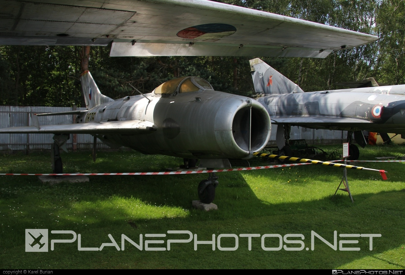 Mikoyan-Gurevich MiG-19S - 0876 operated by Letectvo ČSĽA (Czechoslovak Air Force) #czechoslovakairforce #letectvocsla #mig #mikoyangurevich
