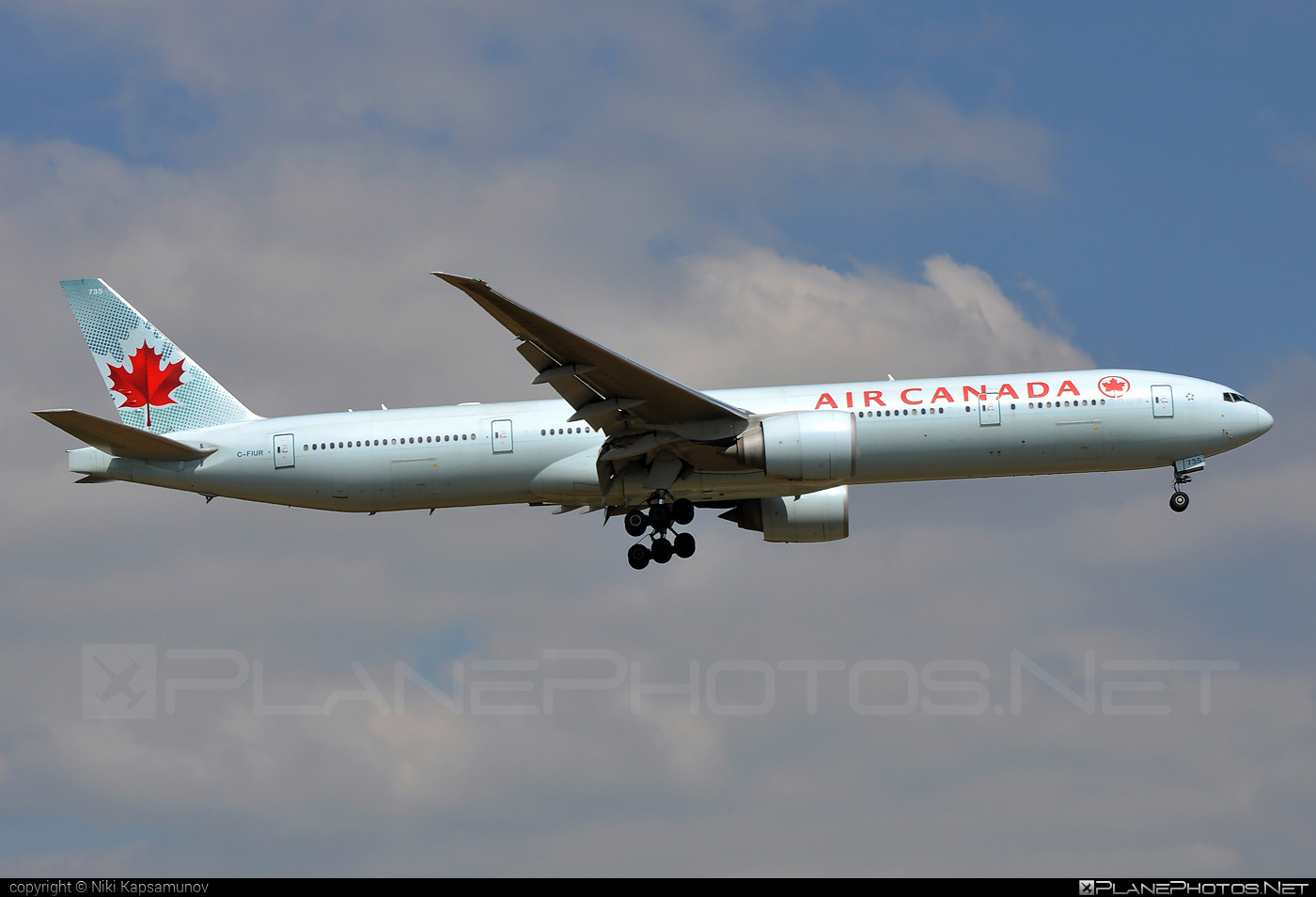 Boeing 777-300ER - C-FIUR operated by Air Canada #airCanada #b777 #b777er #boeing #boeing777 #tripleseven
