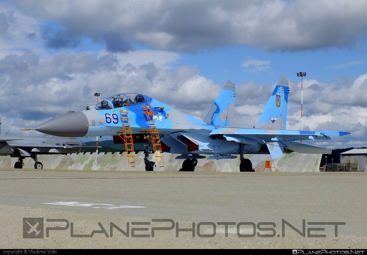 Sukhoi Su-27UB - 69 operated by Povitryani Syly Ukrayiny (Ukrainian Air Force) #povitryanisylyukrayiny #su27 #su27ub #sukhoi #sukhoi27 #ukrainianairforce