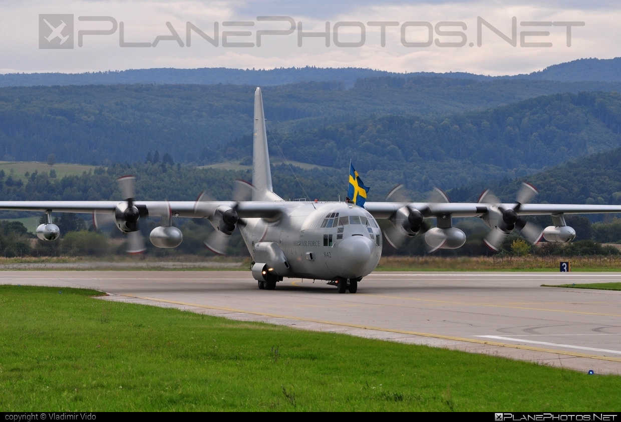 Lockheed Tp84 Hercules - 84002 operated by Flygvapnet (Swedish Air Force) #flygvapnet #lockheed #swedishairforce