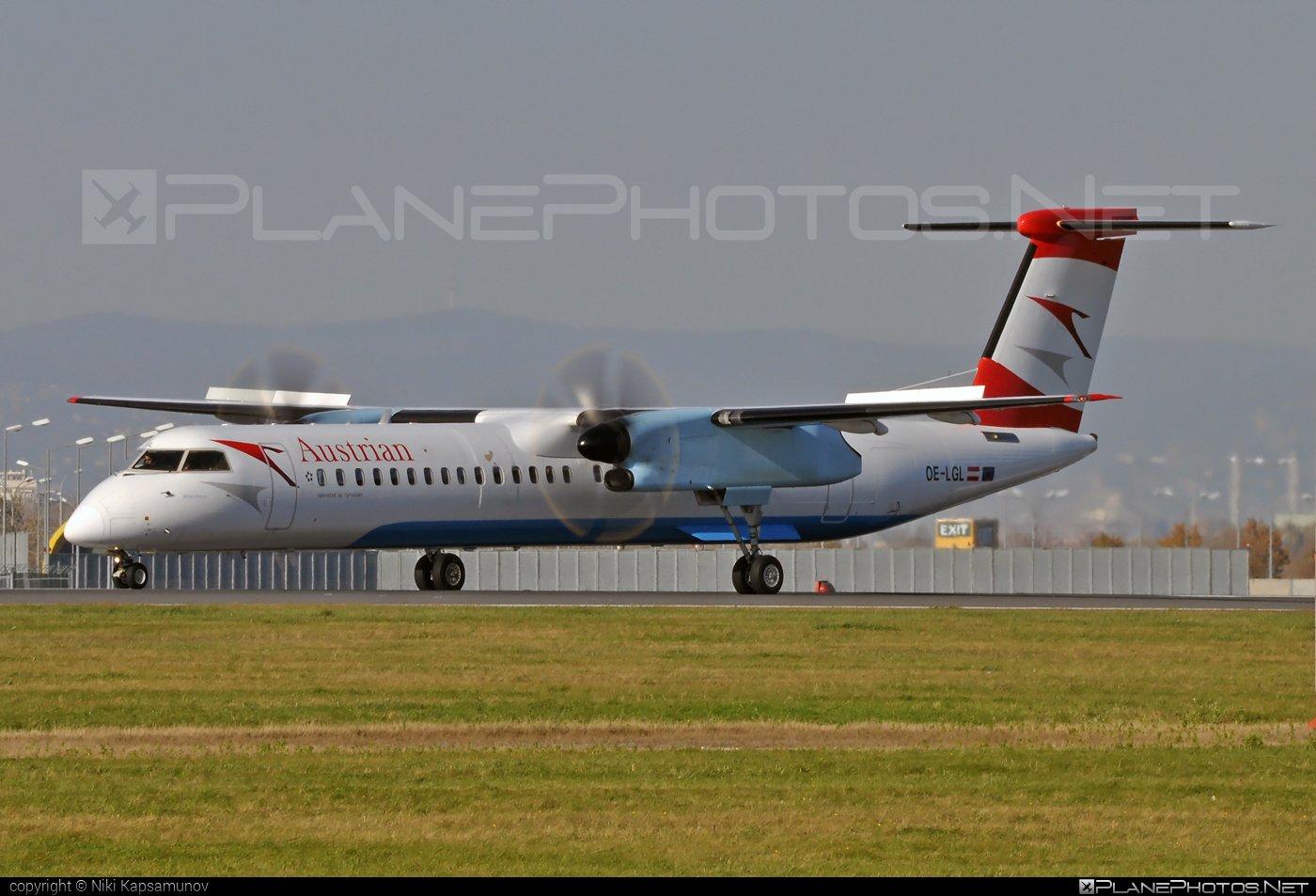 Bombardier DHC-8-Q402 Dash 8 - OE-LGL operated by Austrian Airlines #austrian #austrianAirlines #bombardier #dash8 #dhc8 #dhc8q402