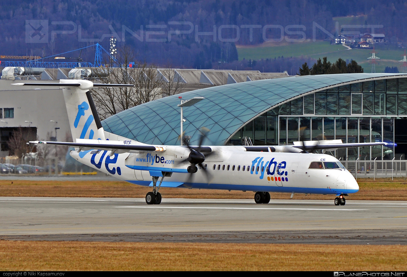 Bombardier DHC-8-Q402 Dash 8 - G-JECE operated by Flybe #bombardier #dash8 #dhc8 #dhc8q402