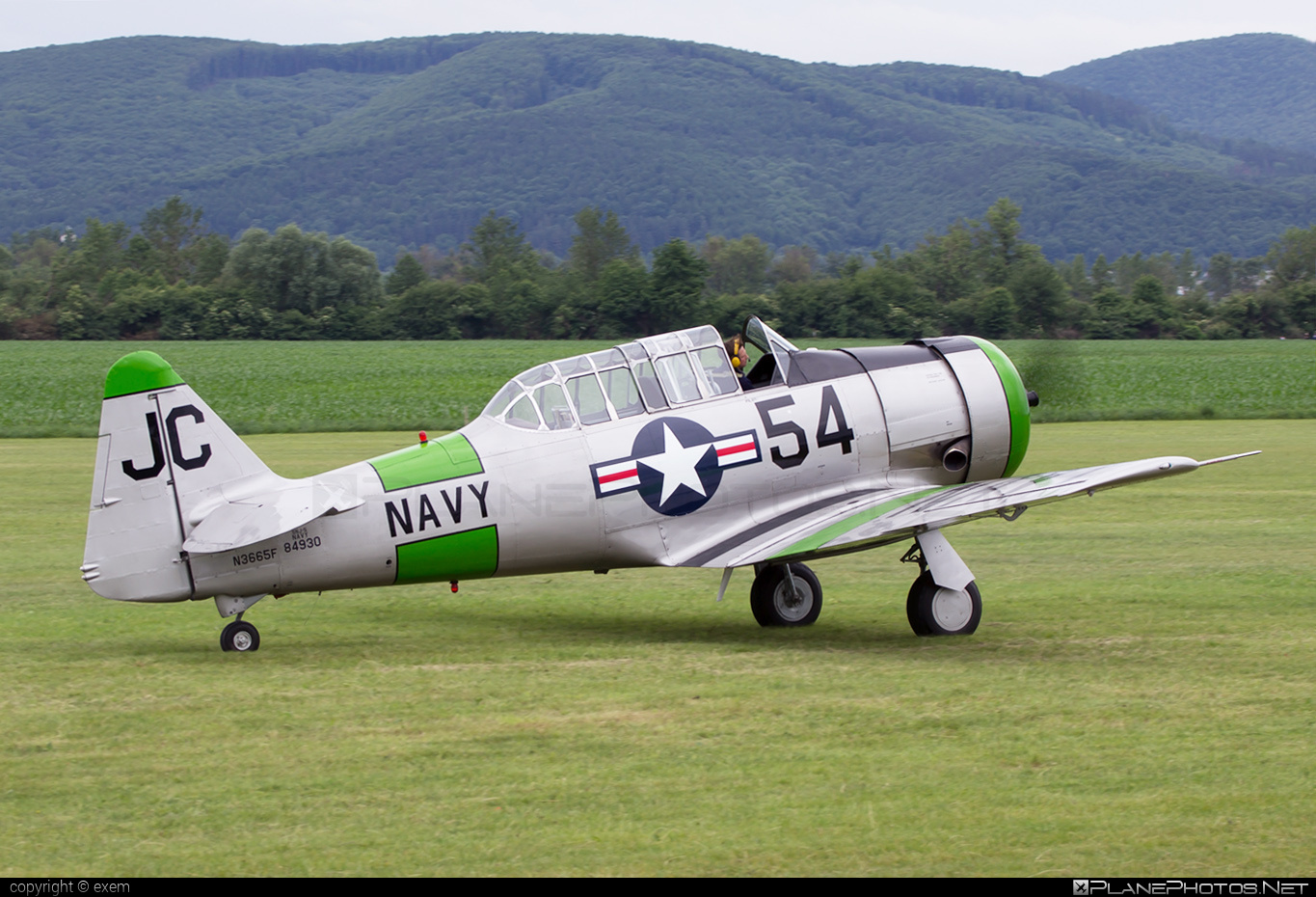 North American SNJ-5 Texan - N3665F operated by Private operator #northamerican