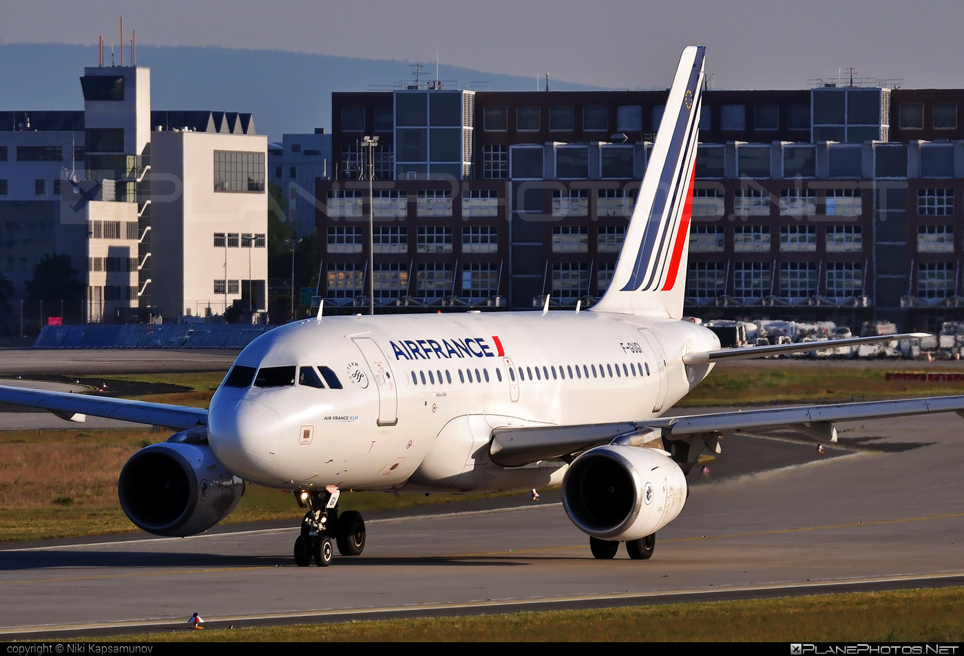 Airbus A318-111 - F-GUGI operated by Air France #a318 #a320family #airbus #airbus318 #airfrance