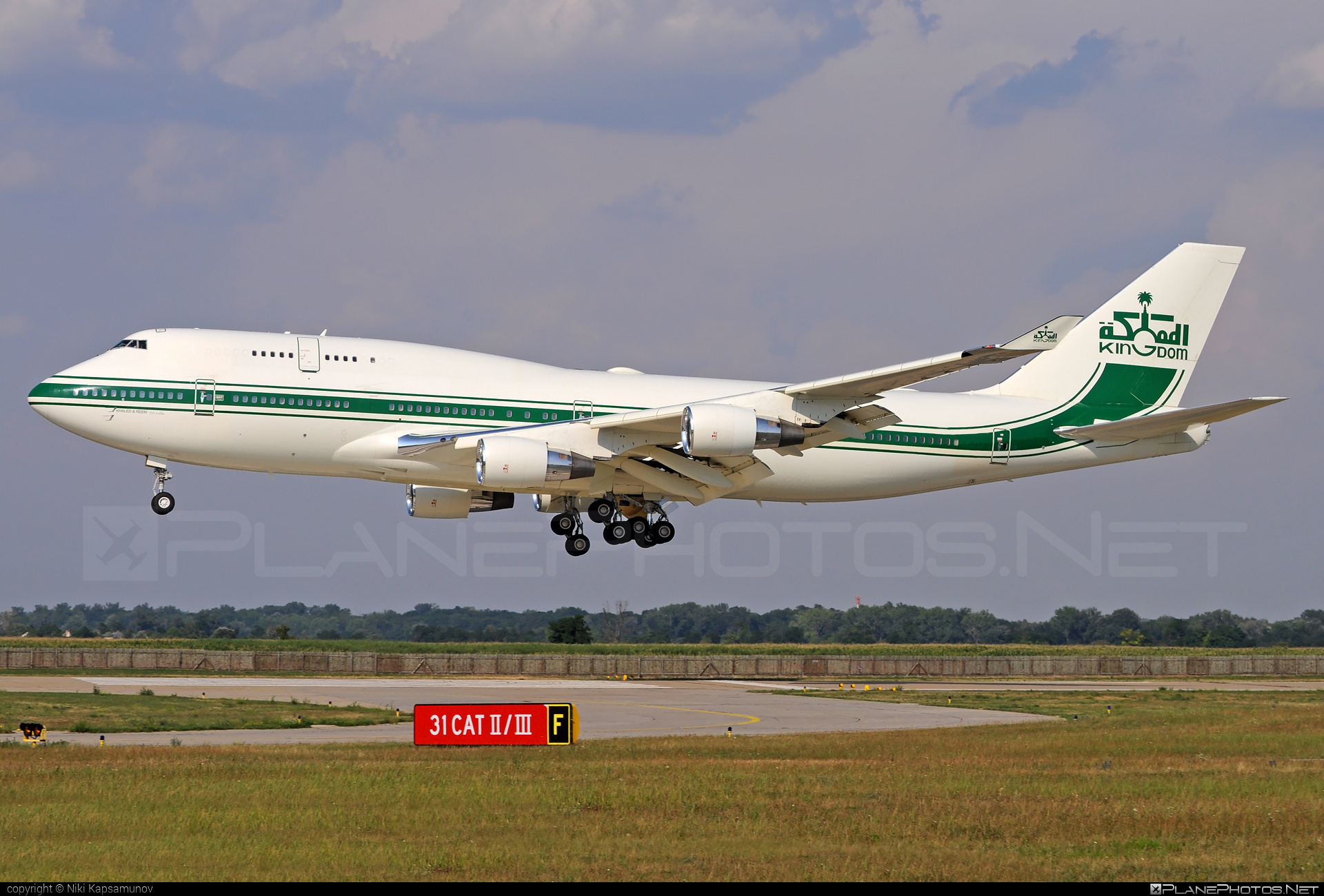 HD HZ-WBT7 - Boeing 747-400 operated by Kingdom Holding Company taken