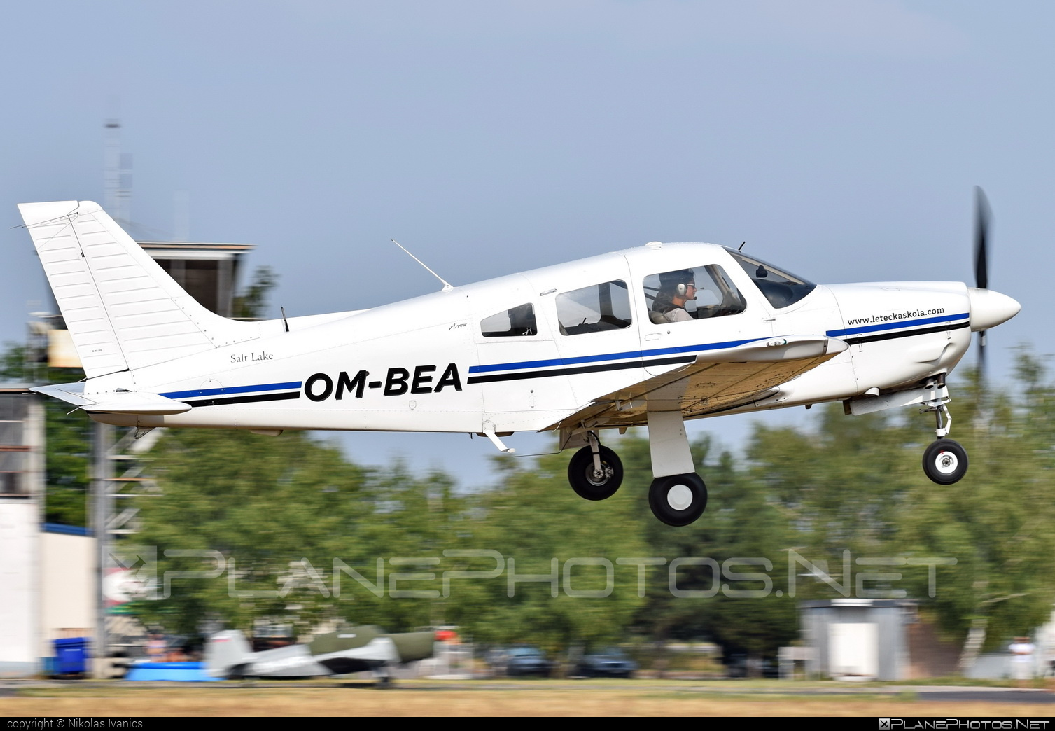 Piper PA-28R-201 Cherokee Arrow III - OM-BEA operated by Private operator #cherokeearrow #cherokeearrowiii #pa28 #pa28r201 #piper #pipercherokee #pipercherokeecarrow