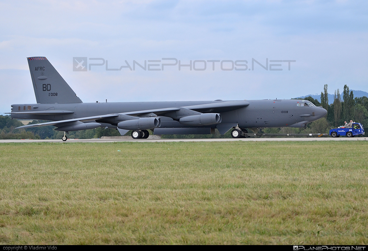 Boeing B-52H Stratofortress - 61-0008 operated by US Air Force (USAF) #b52 #boeing #natodays #natodays2015 #stratofortress #usaf #usairforce