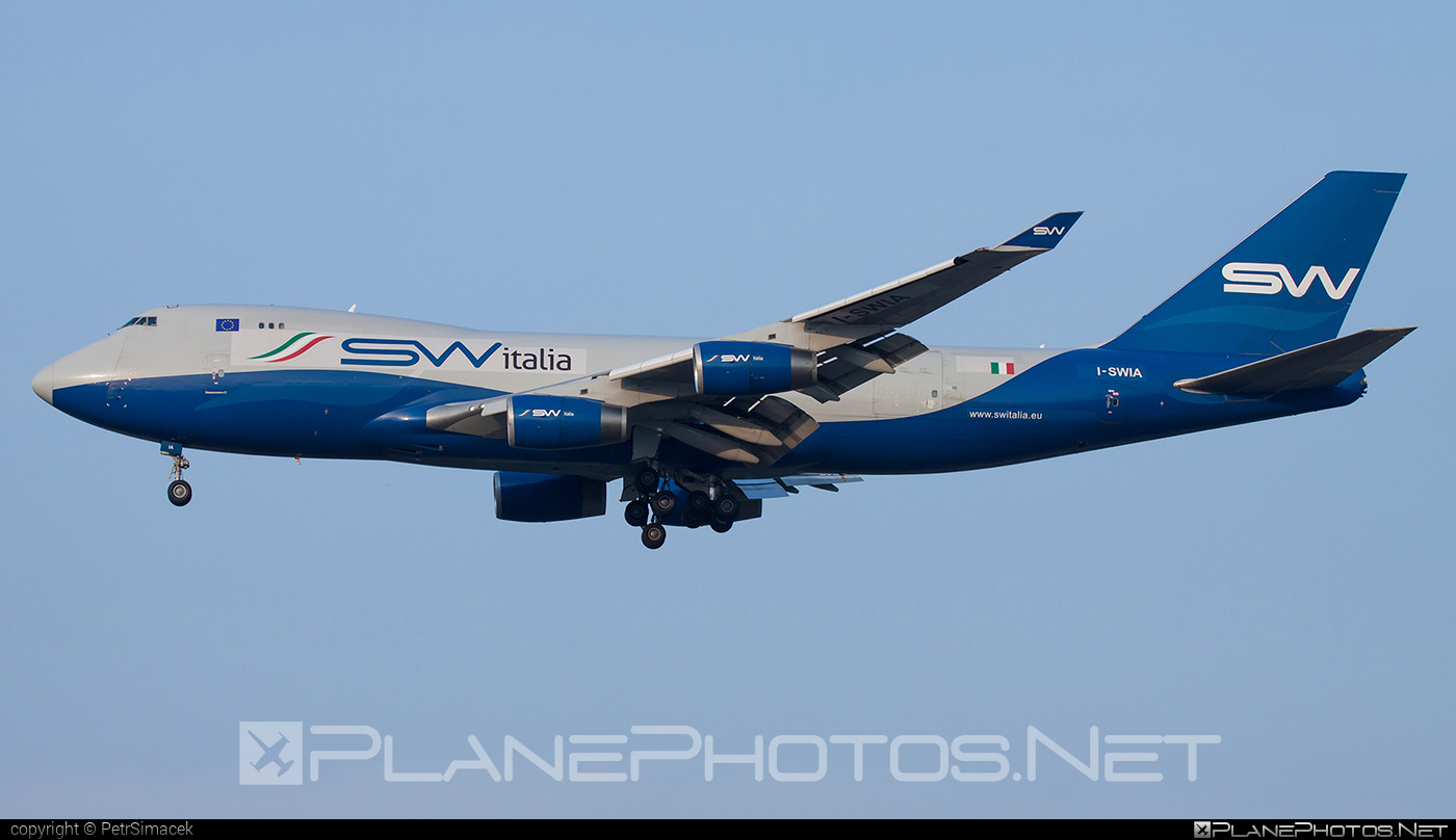 Boeing 747-400F - I-SWIA operated by SW Italia #b747 #boeing #boeing747 #jumbo