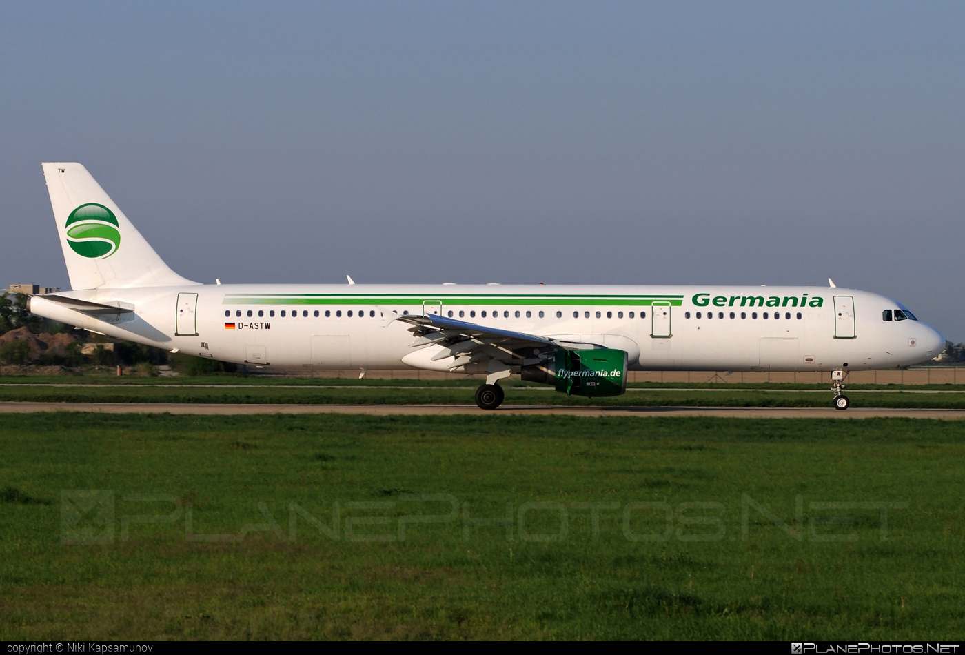 Airbus A321-211 - D-ASTW operated by Germania #a320family #a321 #airbus #airbus321