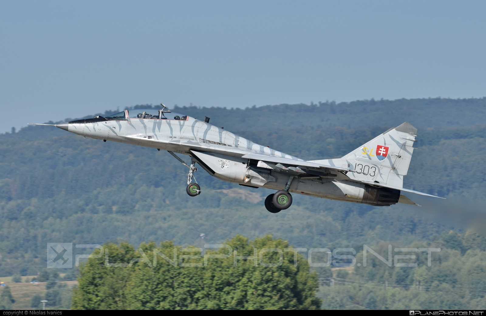 Mikoyan-Gurevich MiG-29UBS - 1303 operated by Vzdušné sily OS SR (Slovak Air Force) #mig #mig29 #mig29ubs #mikoyangurevich #slovakairforce #vzdusnesilyossr
