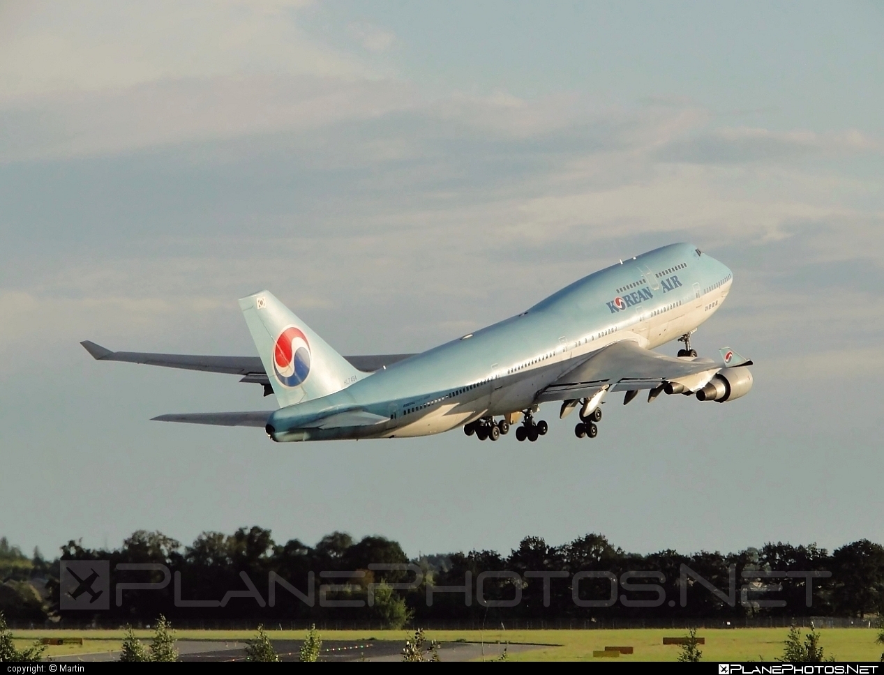 Boeing 747-400 - HL7494 operated by Korean Air #b747 #boeing #boeing747 #jumbo #koreanair