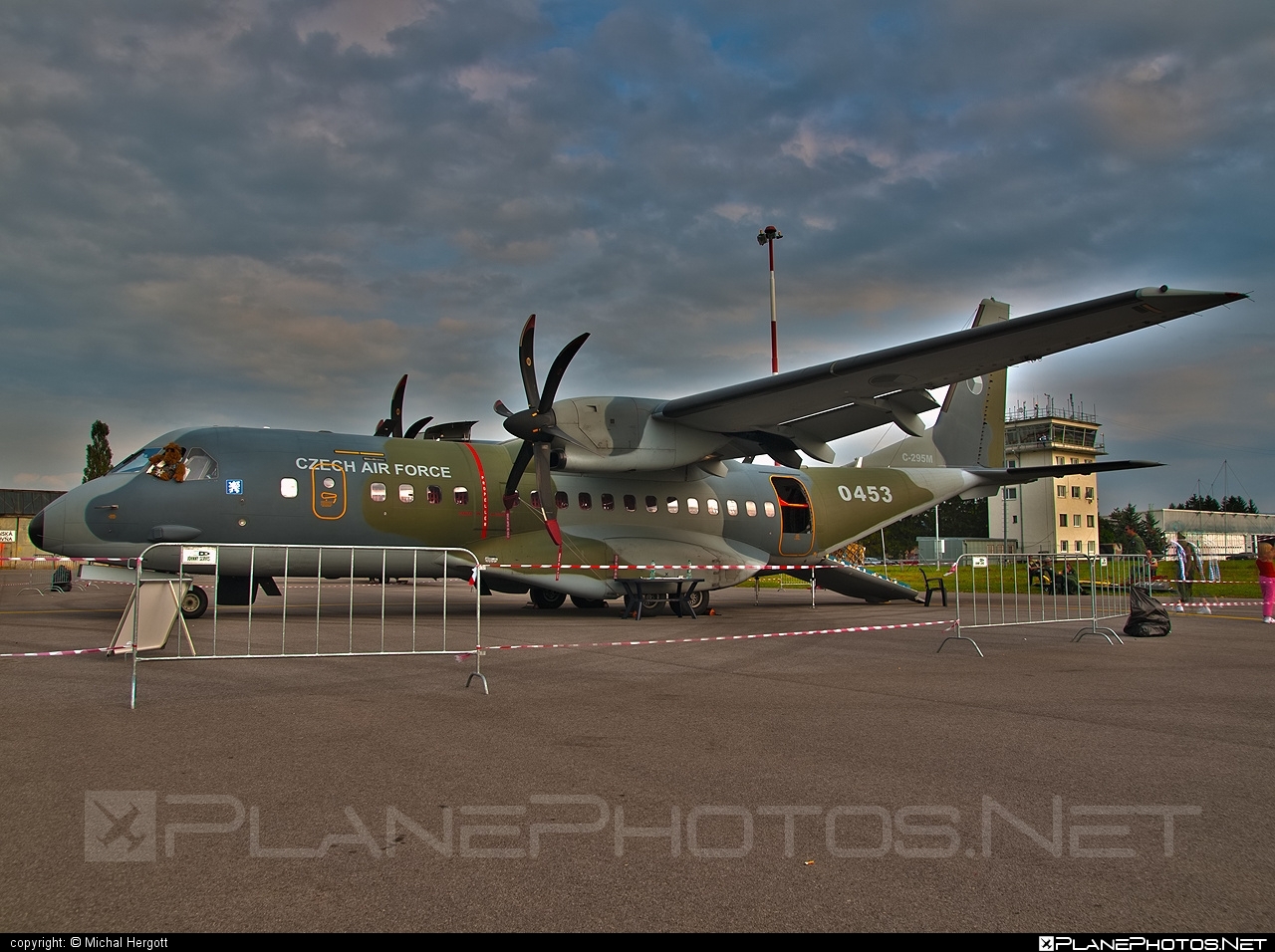 CASA 295M - 0453 operated by Vzdušné síly AČR (Czech Air Force) #casa #casa295 #casa295m #czechairforce #vzdusnesilyacr