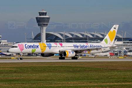 Boeing 757-300 - D-ABON operated by Condor