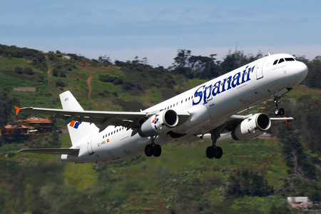 Airbus A321-231 - EC-HRG operated by Spanair