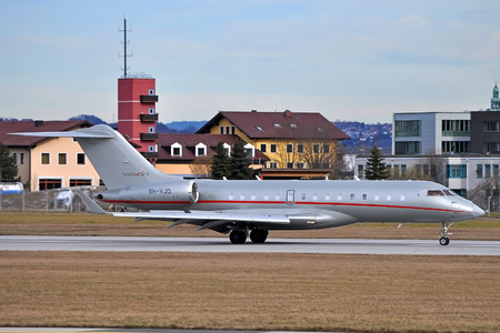 Bombardier Global 6000 (BD-700-1A10) - 9H-VJD operated by VistaJet