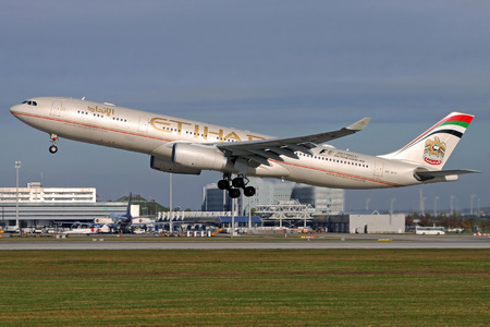Airbus A330-343 - A6-AFF operated by Etihad Airways