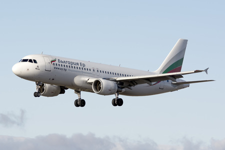 Airbus A320-214 - LZ-FBD operated by Bulgaria Air