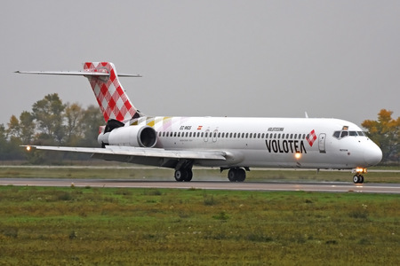Boeing 717-200 - EC-MGS operated by Volotea