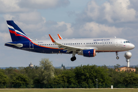 Airbus A320-214 - VP-BFA operated by Aeroflot