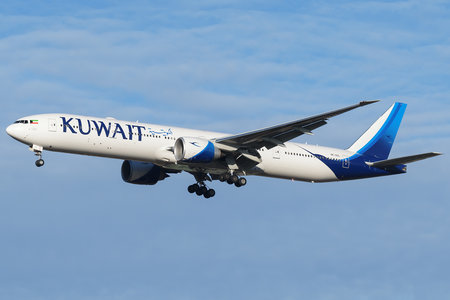 Boeing 777-300ER - 9K-AOL operated by Kuwait Airways