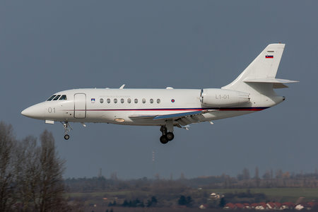 Dassault Falcon 2000EX - L1-01 operated by Brigada zračne obrambe in letalstva (Slovenian Air Force)