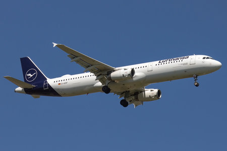 Airbus A321-231 - D-AISP operated by Lufthansa