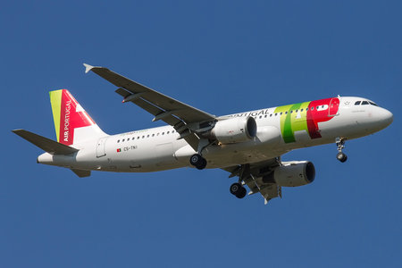 Airbus A320-214 - CS-TNI operated by TAP Portugal