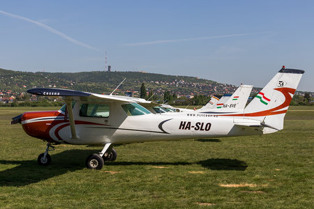 Cessna 152 - HA-SLO operated by Fly-Coop