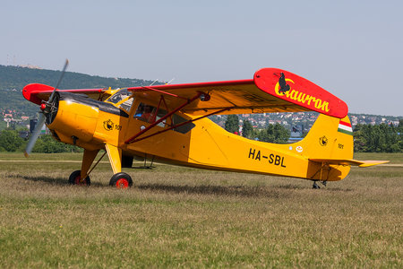 PZL-Okęcie PZL-101A Gawron - HA-SBL operated by Private operator