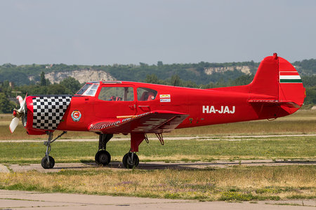 Yakovlev Yak-18T - HA-JAJ operated by Private operator