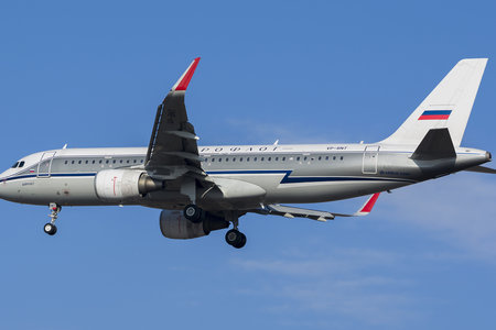 Airbus A320-214 - VP-BNT operated by Aeroflot