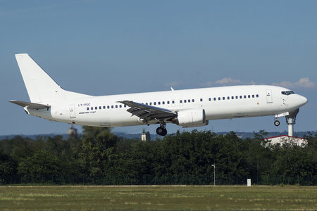 Boeing 737-400 - LY-PGC operated by GETJET Airlines