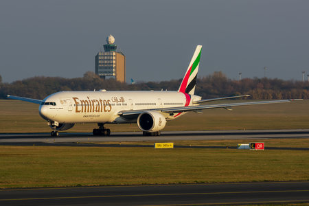 Boeing 777-300ER - A6-ENW operated by Emirates
