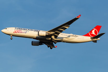 Airbus A330-303 - TC-LNC operated by Turkish Airlines