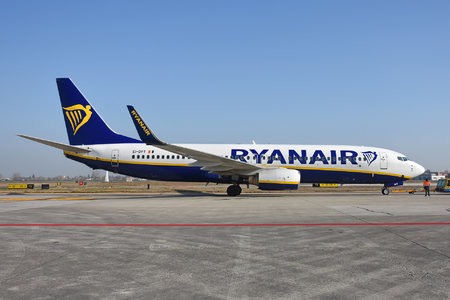 Boeing 737-800 - EI-DPT operated by Ryanair
