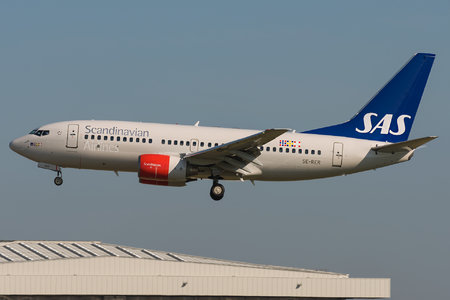 Boeing 737-700 - SE-RER operated by Scandinavian Airlines (SAS)