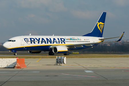 Boeing 737-800 - EI-FIT operated by Ryanair