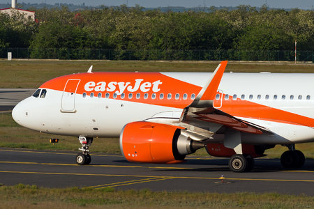 Airbus A321-251NX - G-UZHN operated by easyJet