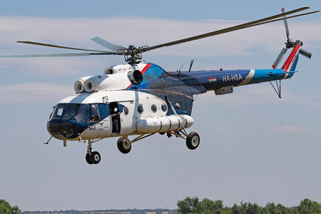 Mil Mi-8T - HA-HSA operated by Artic Group Kft.