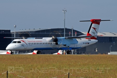 Bombardier DHC-8-Q402 Dash 8 - OE-LGH operated by Austrian arrows (Tyrolean Airways)