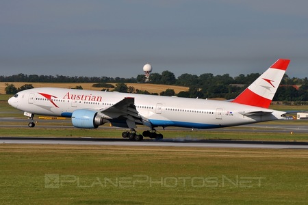 Boeing 777-200ER - OE-LPB operated by Austrian Airlines