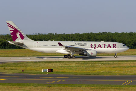 Airbus A330-202 - A7-ACA operated by Qatar Airways