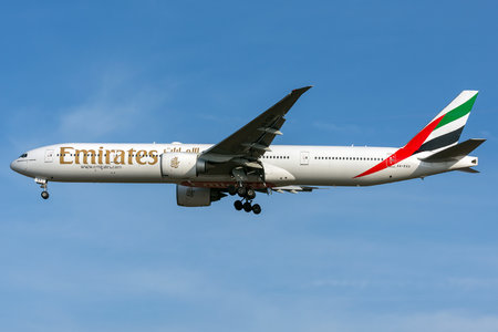 Boeing 777-300ER - A6-EGX operated by Emirates
