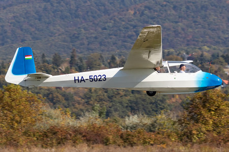 Schleicher K7 Rhönadler - HA-5023 operated by Aeroklub Farkashegy